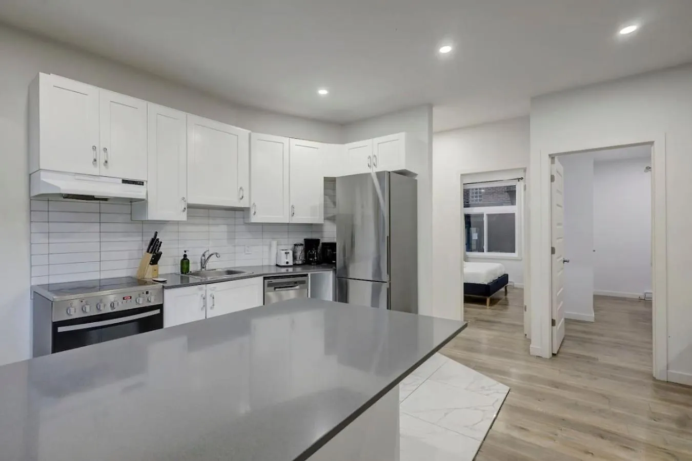 Ndg Loft A Contemporary Urban Retreat Apartment Montreal